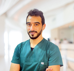 إيهاب ابو زايد - طبيب اسنان عام (امتياز تركيبات)